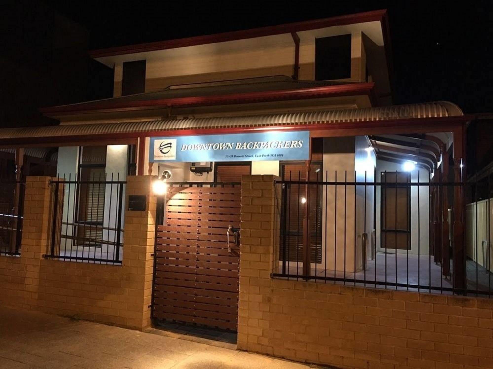Downtown Backpackers Hostel Perth - Note - Valid Passport Required For Check In Exteriér fotografie