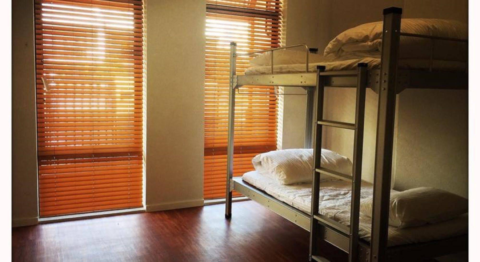 Downtown Backpackers Hostel Perth - Note - Valid Passport Required For Check In Exteriér fotografie